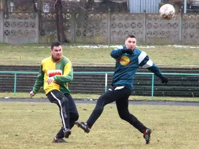 BKS rozgromił Czarnych Lwówek 8:0