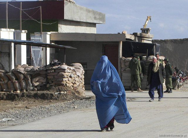 Polacy pomagają afgańskim kobietom