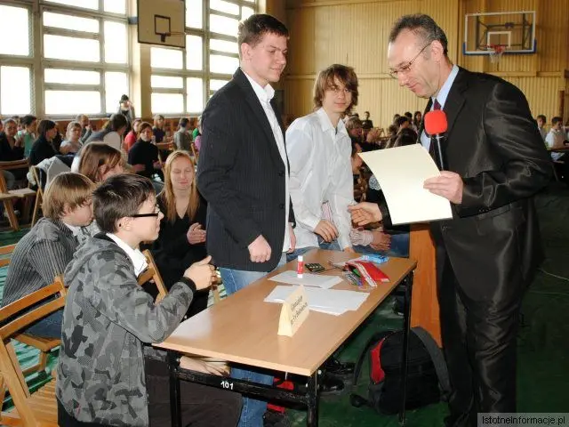 Zwyciężyła ekipa z Gimnazjum w Gromadce
