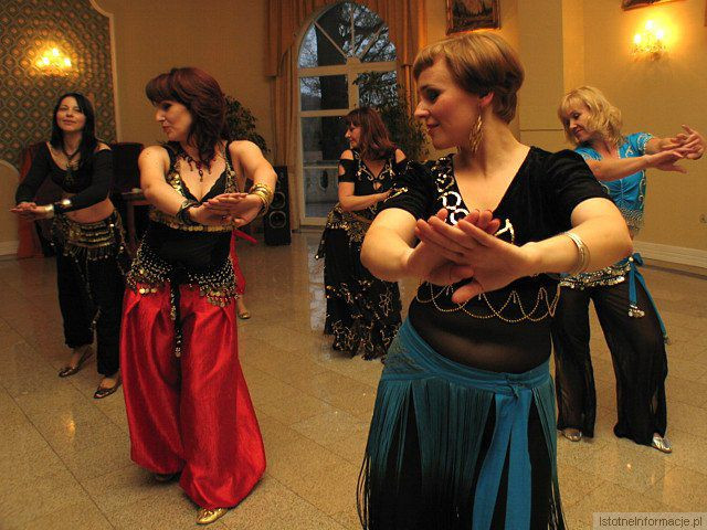 Uczestiniczki pokazu