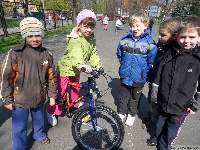 Podopieczni SP nr 2 zajęli trzecie miejsce w kategorii zerówek