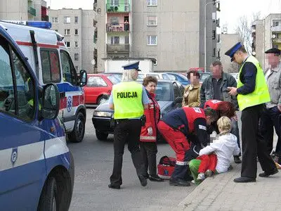 5-latek, według wstępnych oględzin, nie odniósł poważnych obrażeń