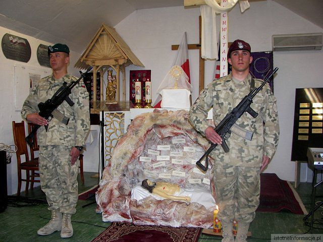 Żołnierzom w Afganistanie mogło brakować jedynie obecności rodzin i bliskich osób