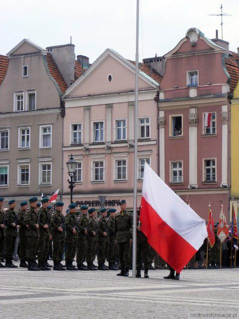 Obchody Dnia Flagi oraz rocznicy uchwalenia Konstytucji 3 Maja były okazją, aby przypomnieć o symbolach narodowych