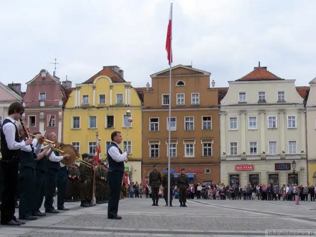Obchody Dnia Flagi oraz rocznicy uchwalenia Konstytucji 3 Maja były okazją, aby przypomnieć o symbolach narodowych