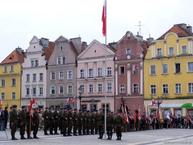 Obchody Dnia Flagi oraz rocznicy uchwalenia Konstytucji 3 Maja były okazją, aby przypomnieć o symbolach narodowych