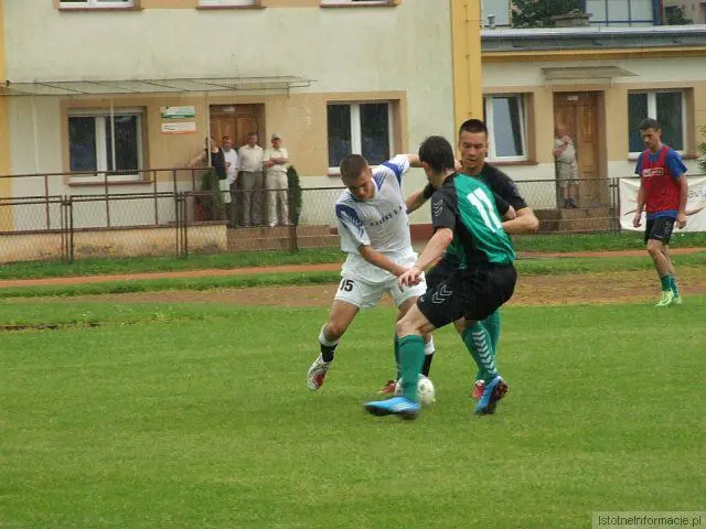 BKS pokonał Chrobrego Nowogrodziec 3: 2