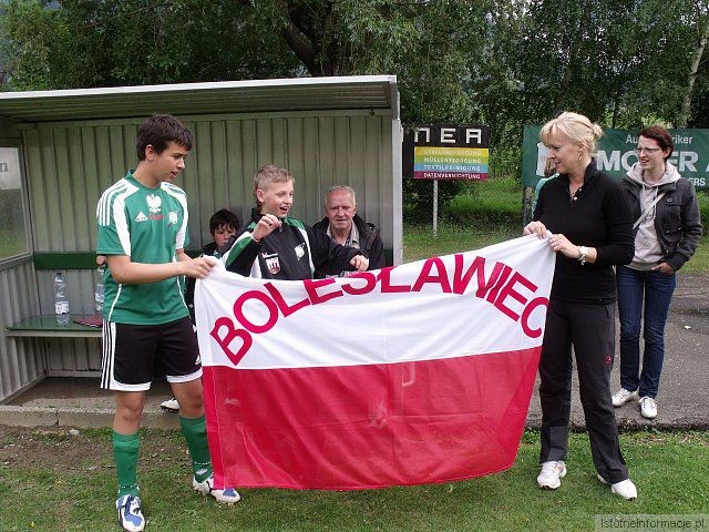 Piłkarze z Bolesławca rozgrywali mecze, chodzili na wycieczki w Alpy oraz zwiedzili zamek Churburg