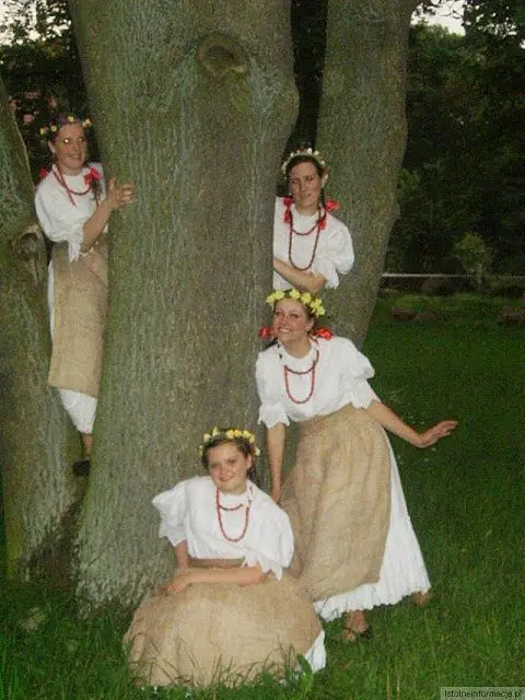 Panny i Wianki nad Bobrem
