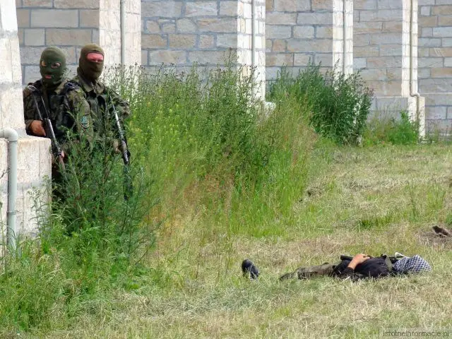Atak terrorystyczny na wiadukt