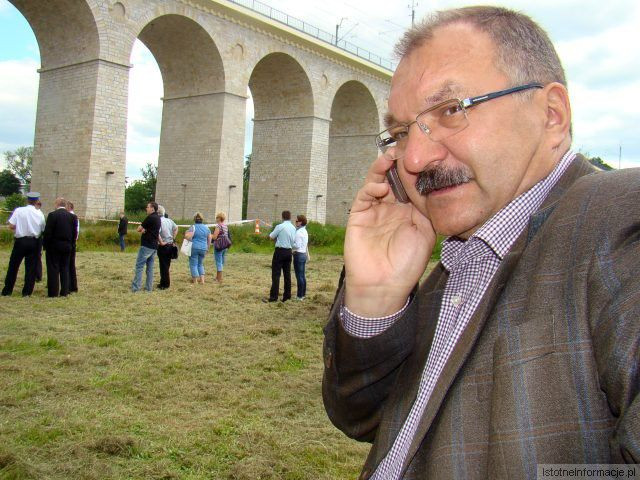 Atak terrorystyczny na wiadukt