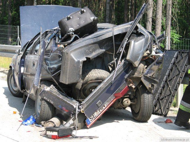 Citröen dachował na A-18