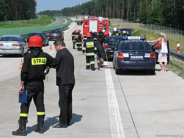 Citröen dachował na A-18