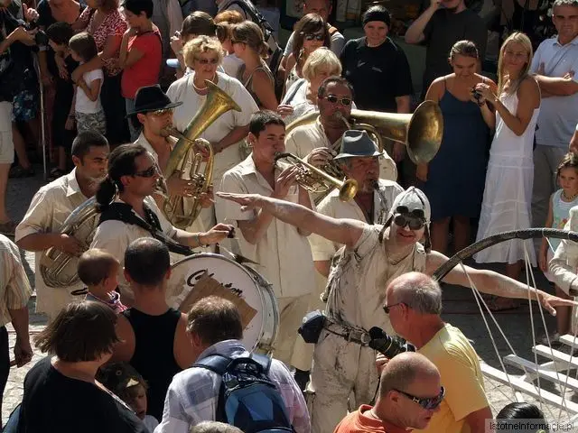 Parada Glinoludów 2010