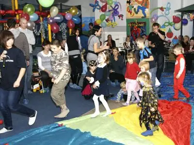 Для організованих груп Sala Zabaw Oli пропонує знижку 50%