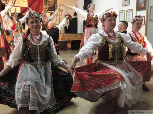 Koncert ZPiT „Mały Bolesławiec” oraz ZPiT „Krakowiak”