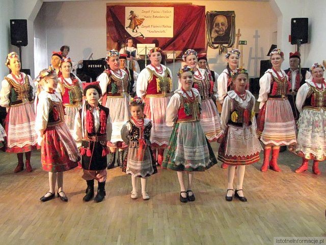 Koncert ZPiT „Mały Bolesławiec” oraz ZPiT „Krakowiak”