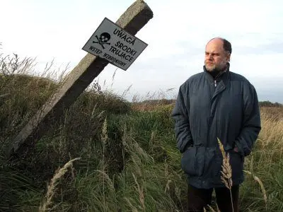 Radny Robert Rosiński od 4 lat nieustannie składał interpelacje w sprawie mogilników na posiedzeniach Rady Powiatu