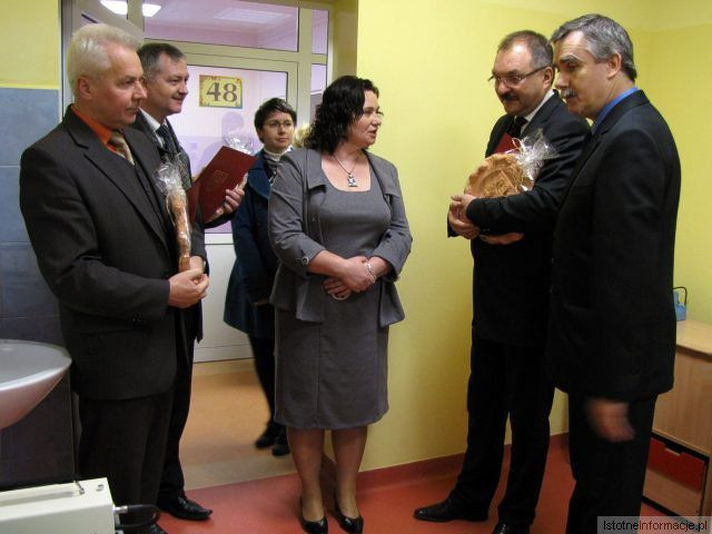 Otwarcie odremontowanego oddziału dziecięcego