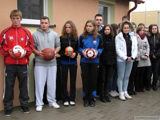 Otwarcie powiatowego Orlika