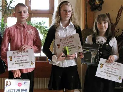 Od lewej: Patryk Szulc, Lidia Stempak i Klaudia Kotwica