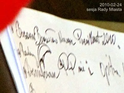 Napis na kartce: „Bogdan Bogusław Nowak President 2010”.