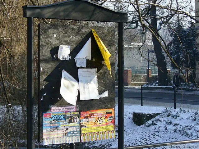 Tablica ogłoszeniowa