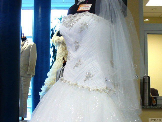 Suknia ślubna