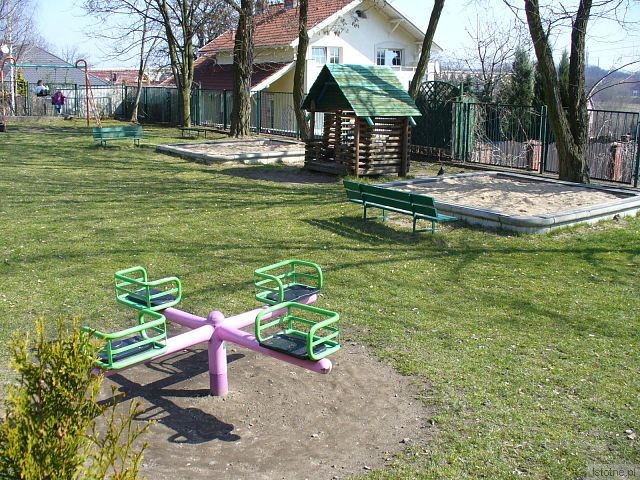 Plac zabaw Miejskiego Przedszkola nr 3 na ulicy Ceramicznej