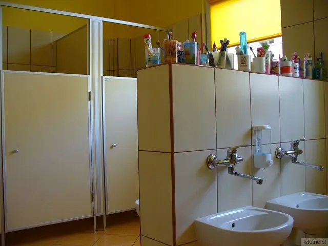 Łazienka Miejskiego Przedszkola nr 5 na ulicy Zygmunta Augusta