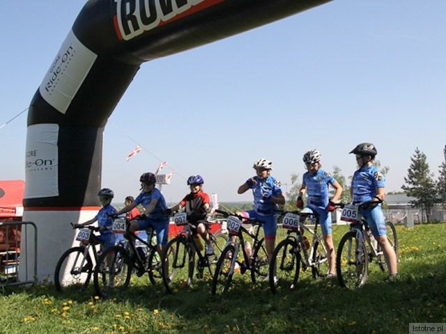 Tuż przed startem żaków