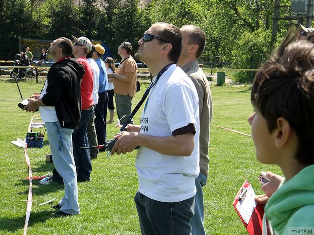 Zawodnicy i sędziowie