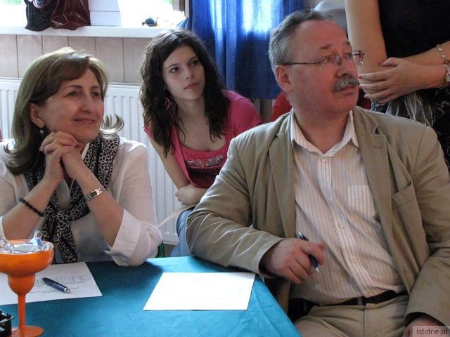 Na pierwszym planie: Alicja Krzyszczak i Jacek Jurkiewicz