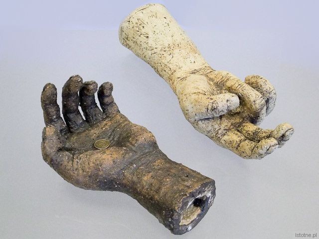 Andrzej Rybiński: Ręce