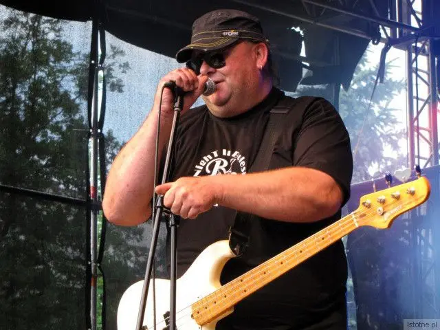 Mercedes Band