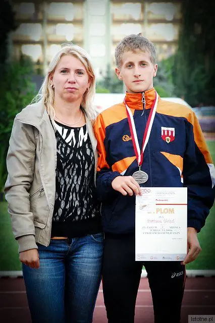 Bartosz Wróbel z trenerką Małgorzatą Markowską