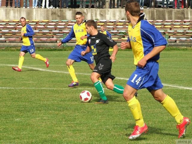 Przy piłce Marek Kumoś