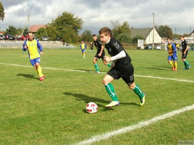 Przy piłce Łukasz Filipiak