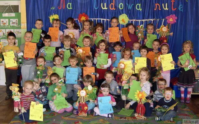 Dzieci nagrodzone w konkursie na instrument muzyczny