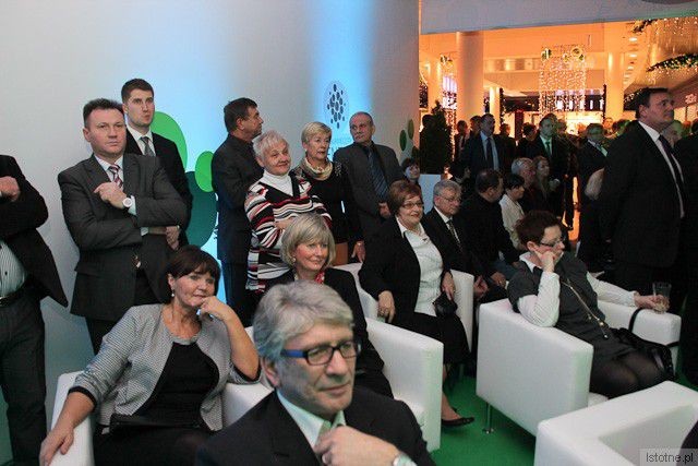 Goście zaproszeni na otwarcie Galerii