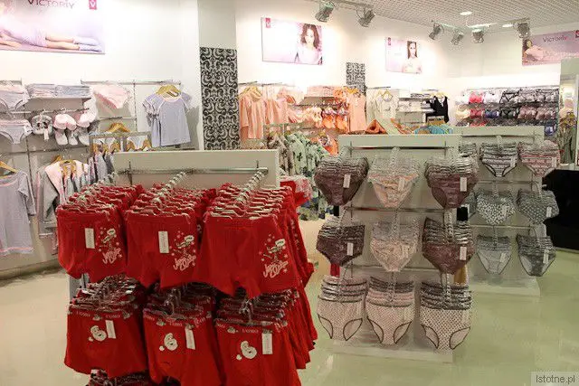 Wnętrze sklepu Victoriy