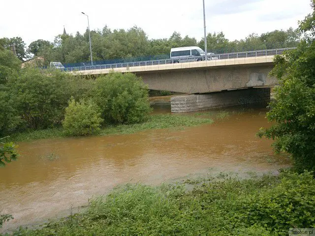 Most nad rzeką Bóbr ul. Zgorzelecka. 5 czerwca 2013.