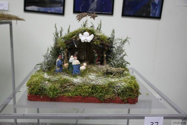 Szopka Magdy Małek (III nagroda)