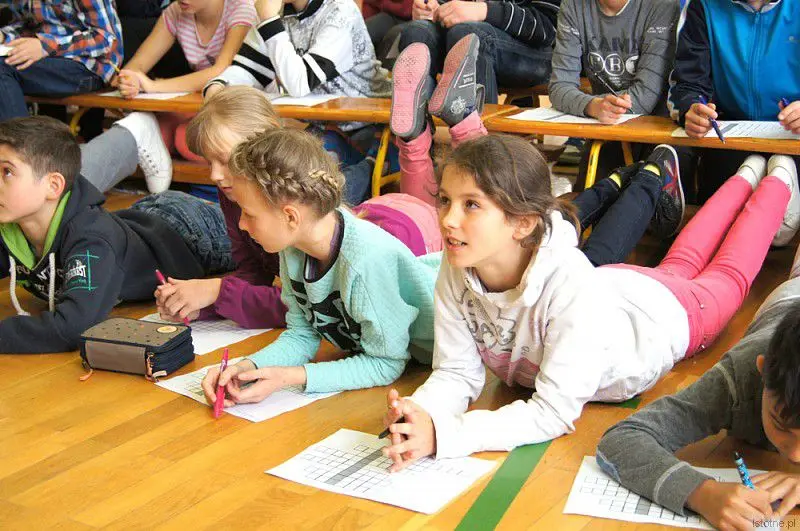 Konkurs krzyżówkowy przeznaczony był dla klas IV-VI