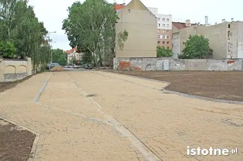 Parking i nowa ulica