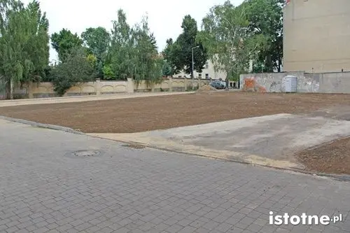 Parking i nowa ulica