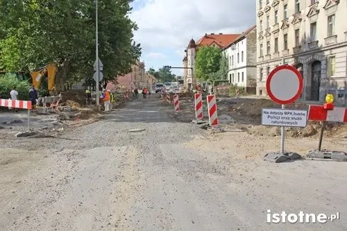 Prace przy ul. Jaworzyńskiej