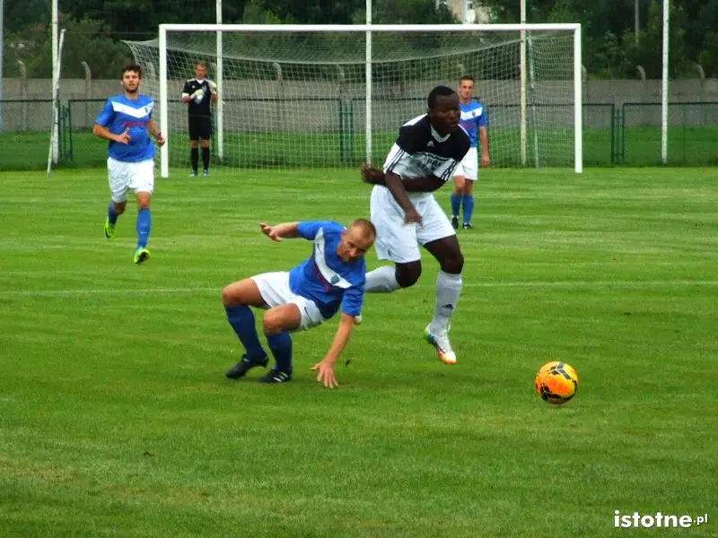 BKS pokonał Włókniarza 5:1