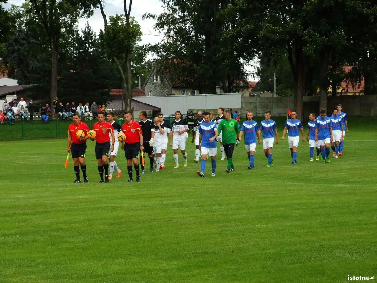 BKS pokonał Włókniarza 5:1