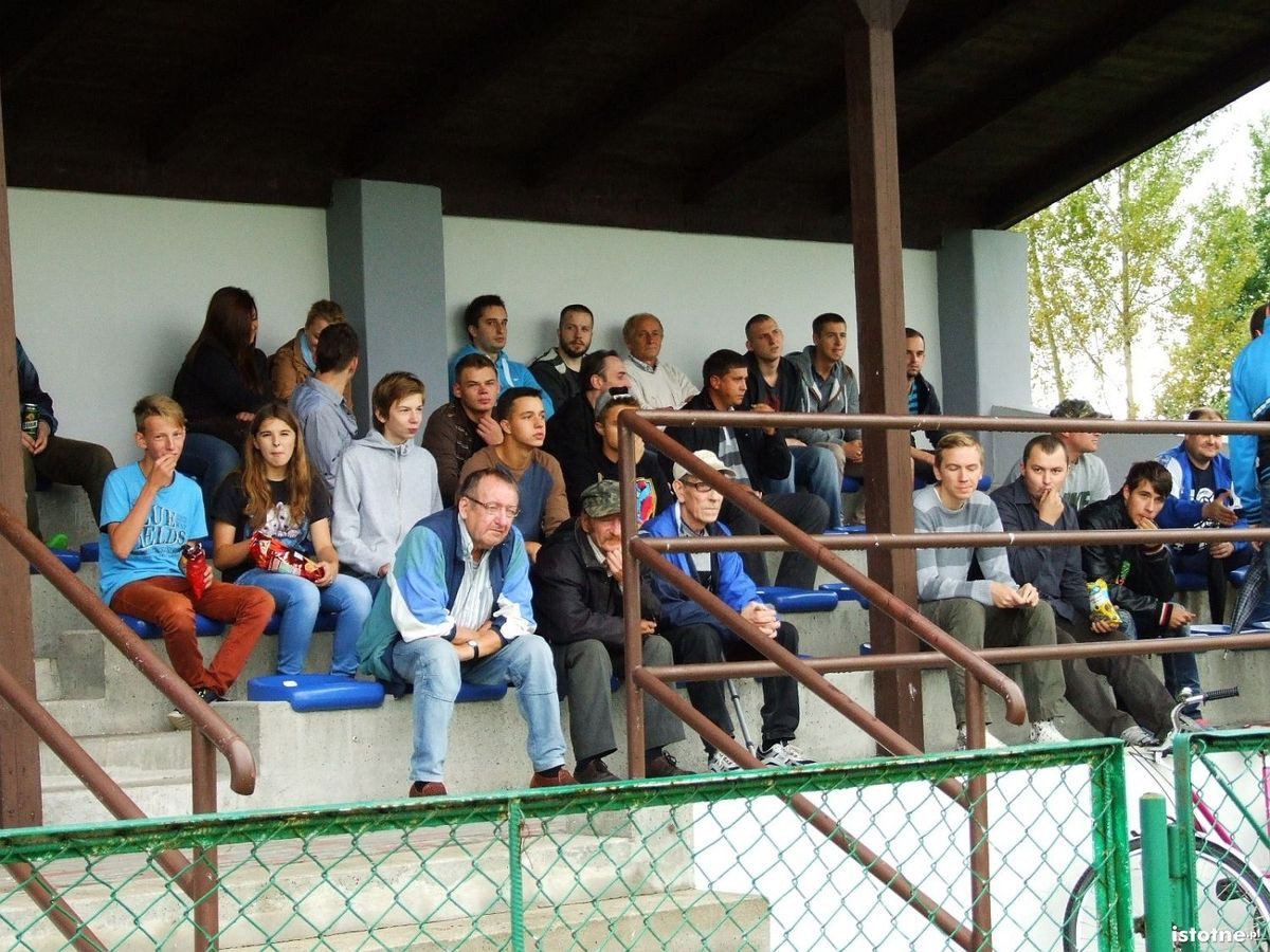 BKS pokonał Włókniarza 5:1